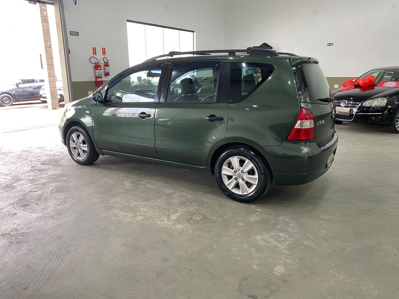 LIVINA 16S