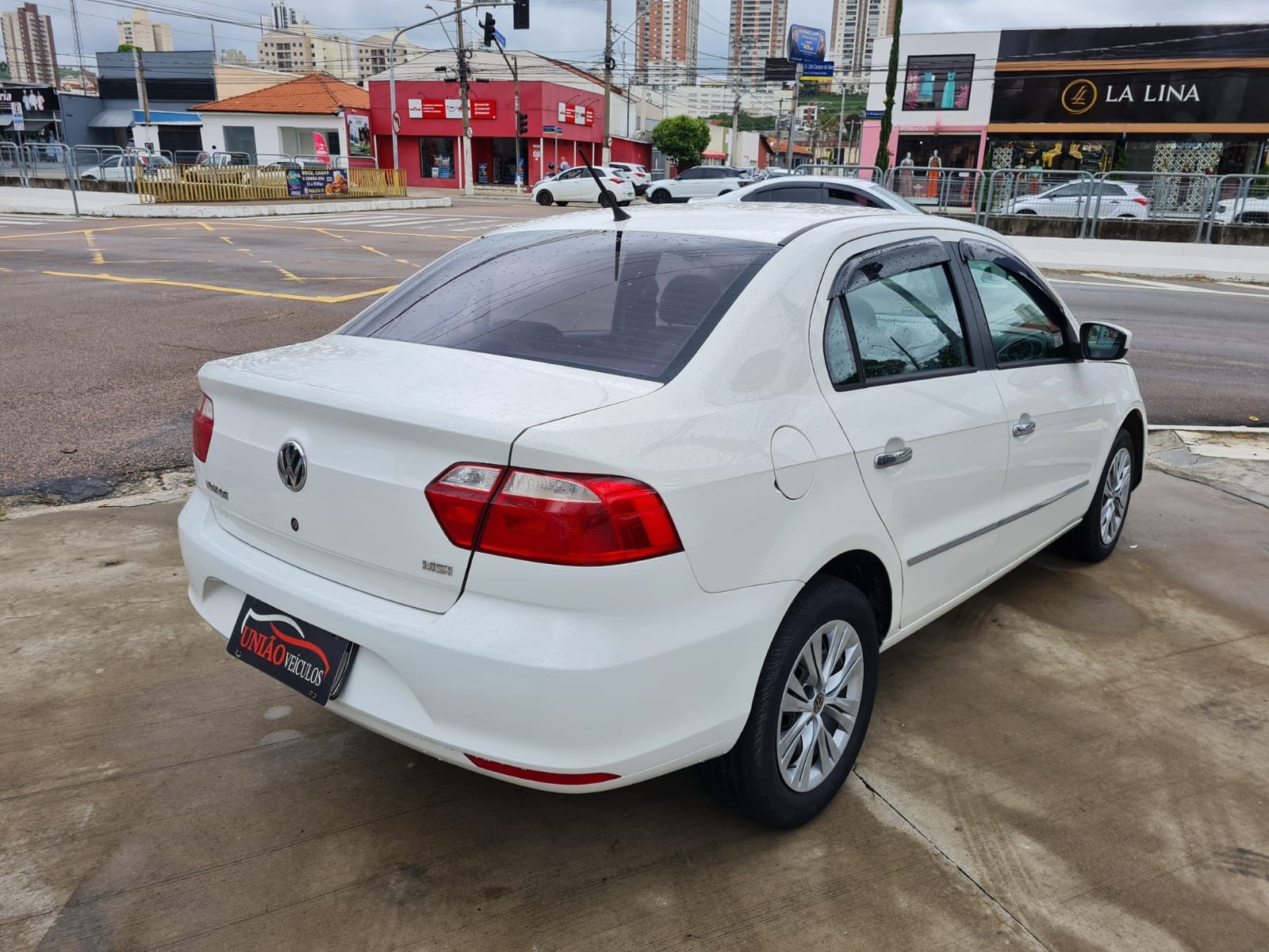 Volkswagen Voyage 