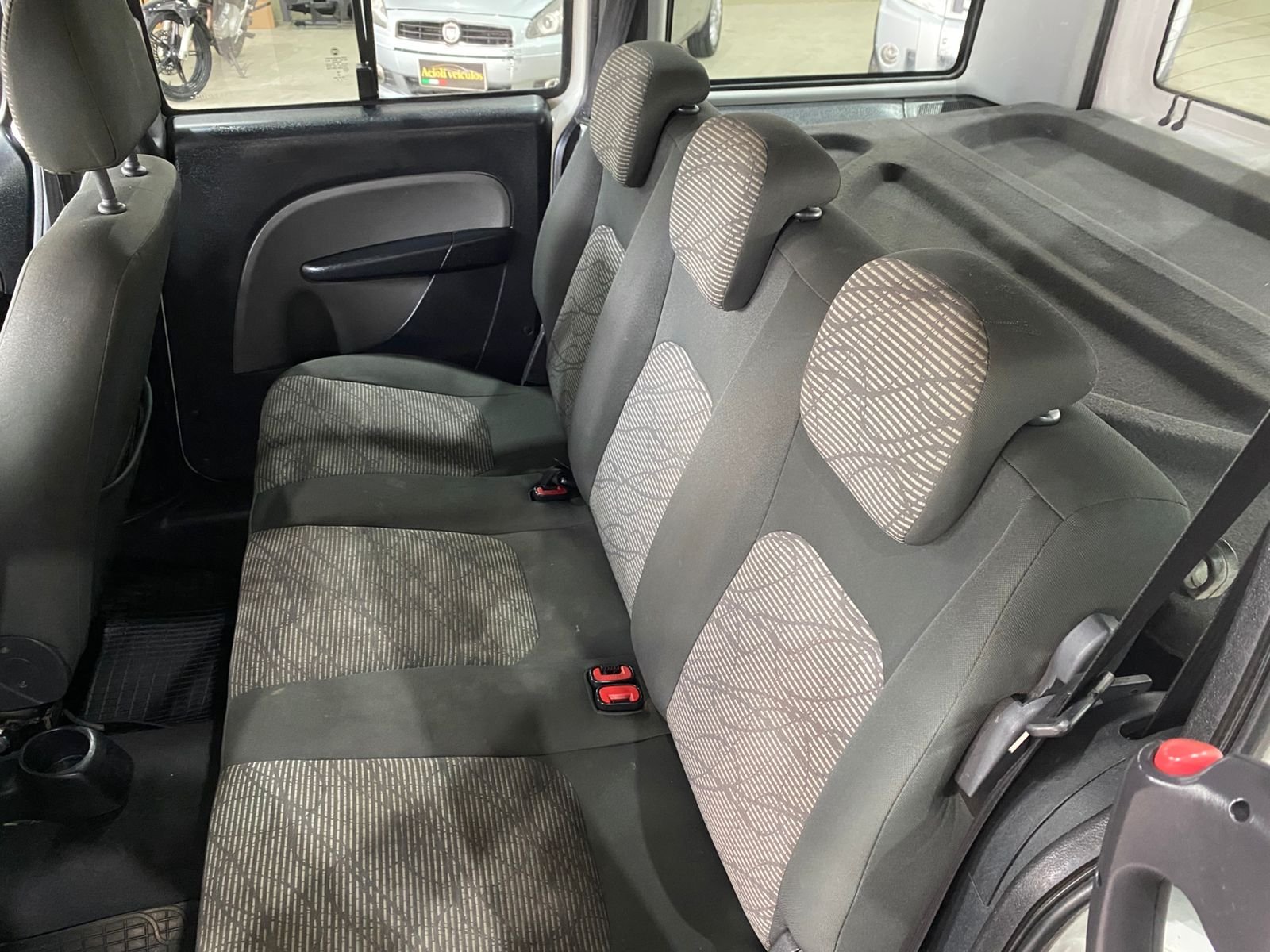 DOBLO .4 Mpi Attractive 8V Flex 4P Manual
