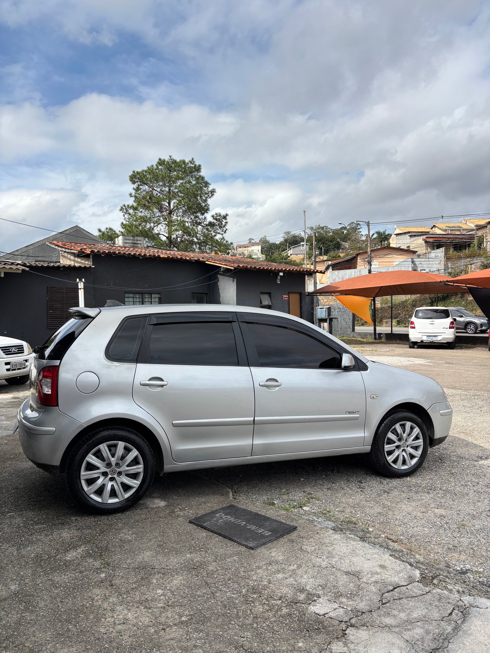 Polo 1.6 Next 