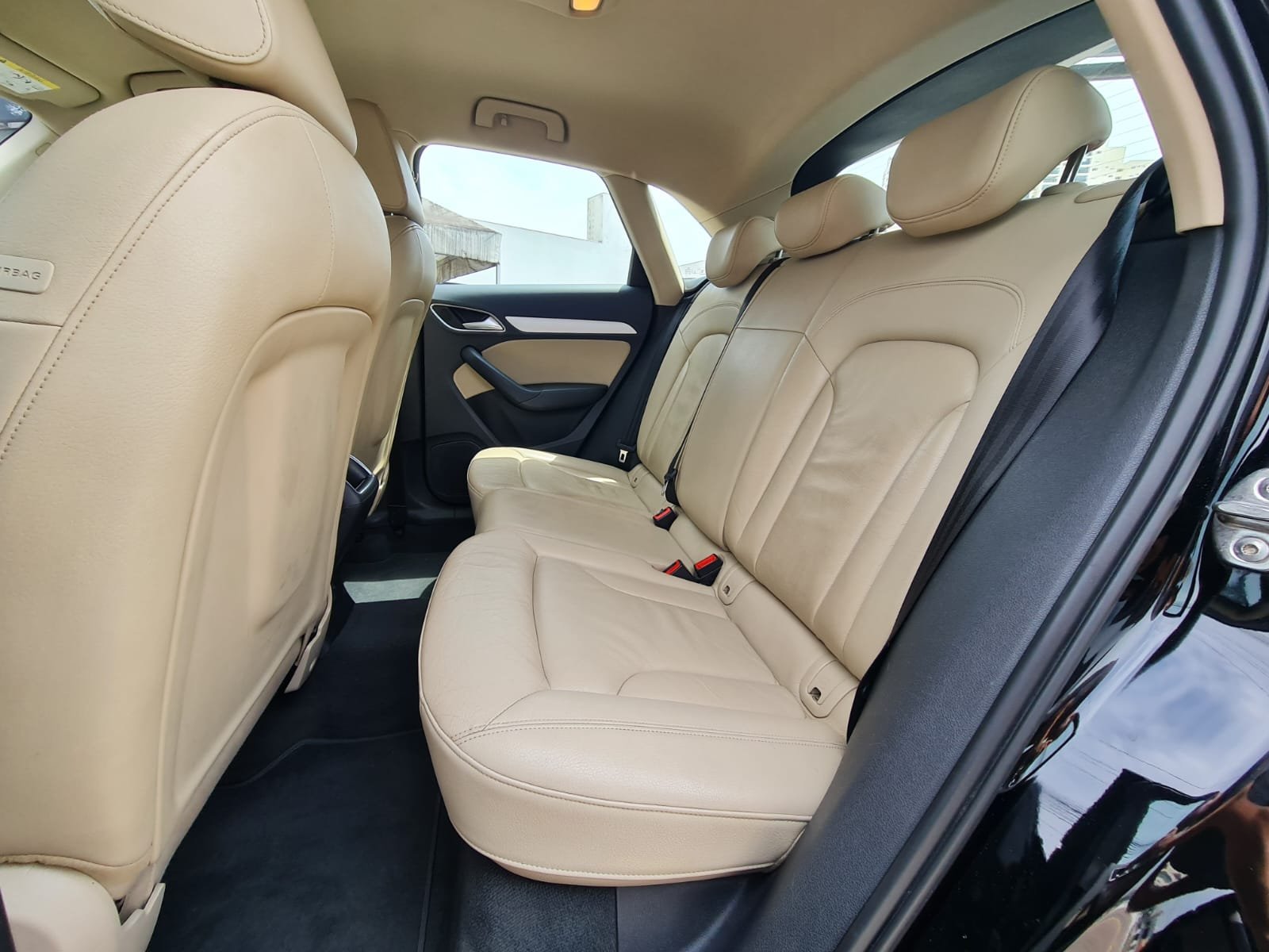Audi Q3 Attraction 1.4 Turbo Flex
