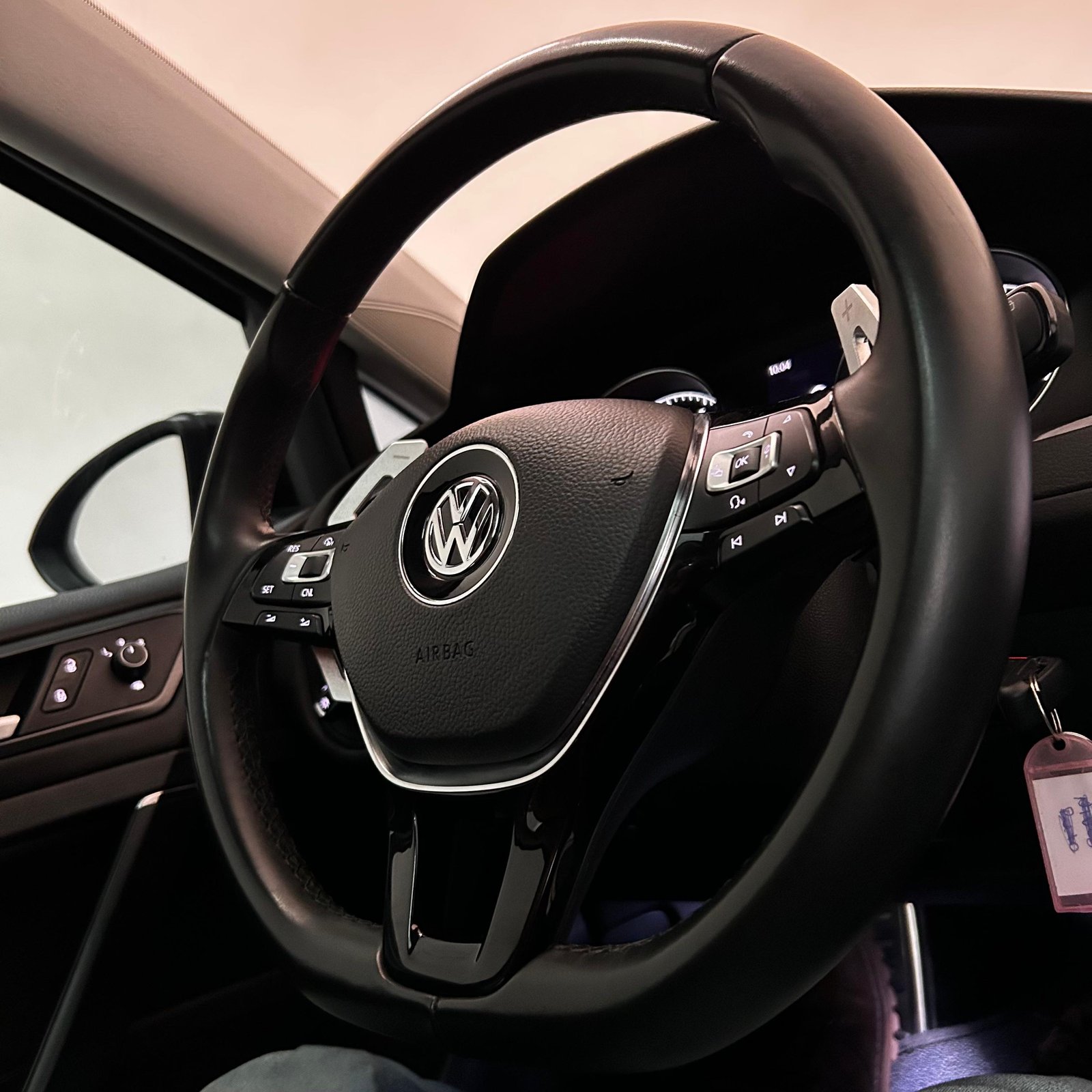 VOLKSWAGEN GOLF 200 TSI 2018