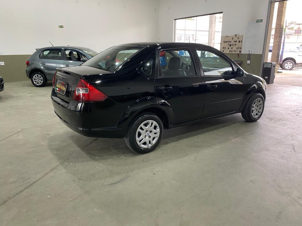 FIESTA 1.6 Mpi Sedan 8V Flex 4P Manual