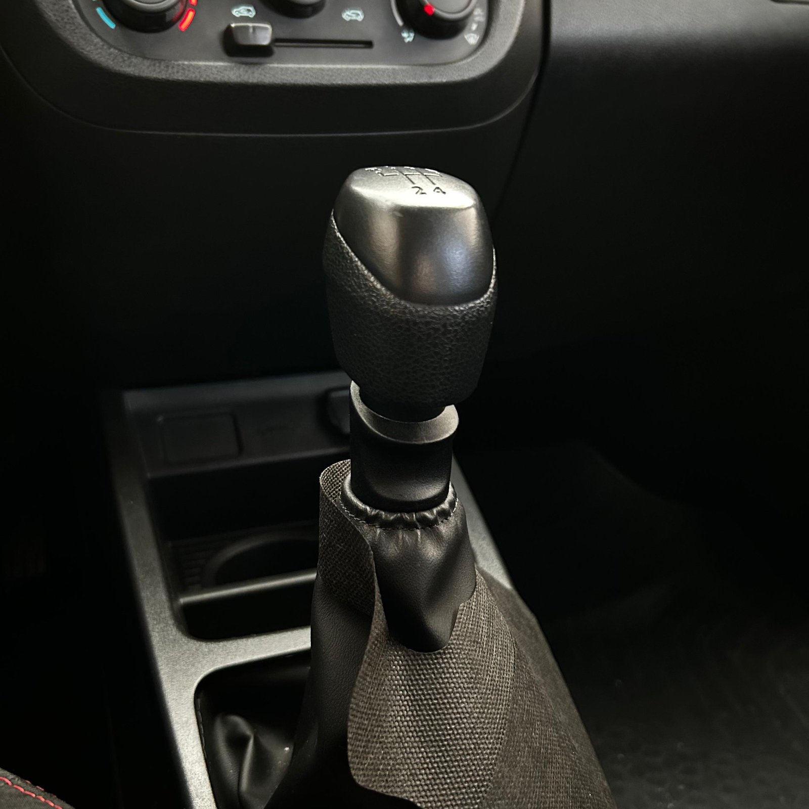 RENAULT KWID ZEN 2024