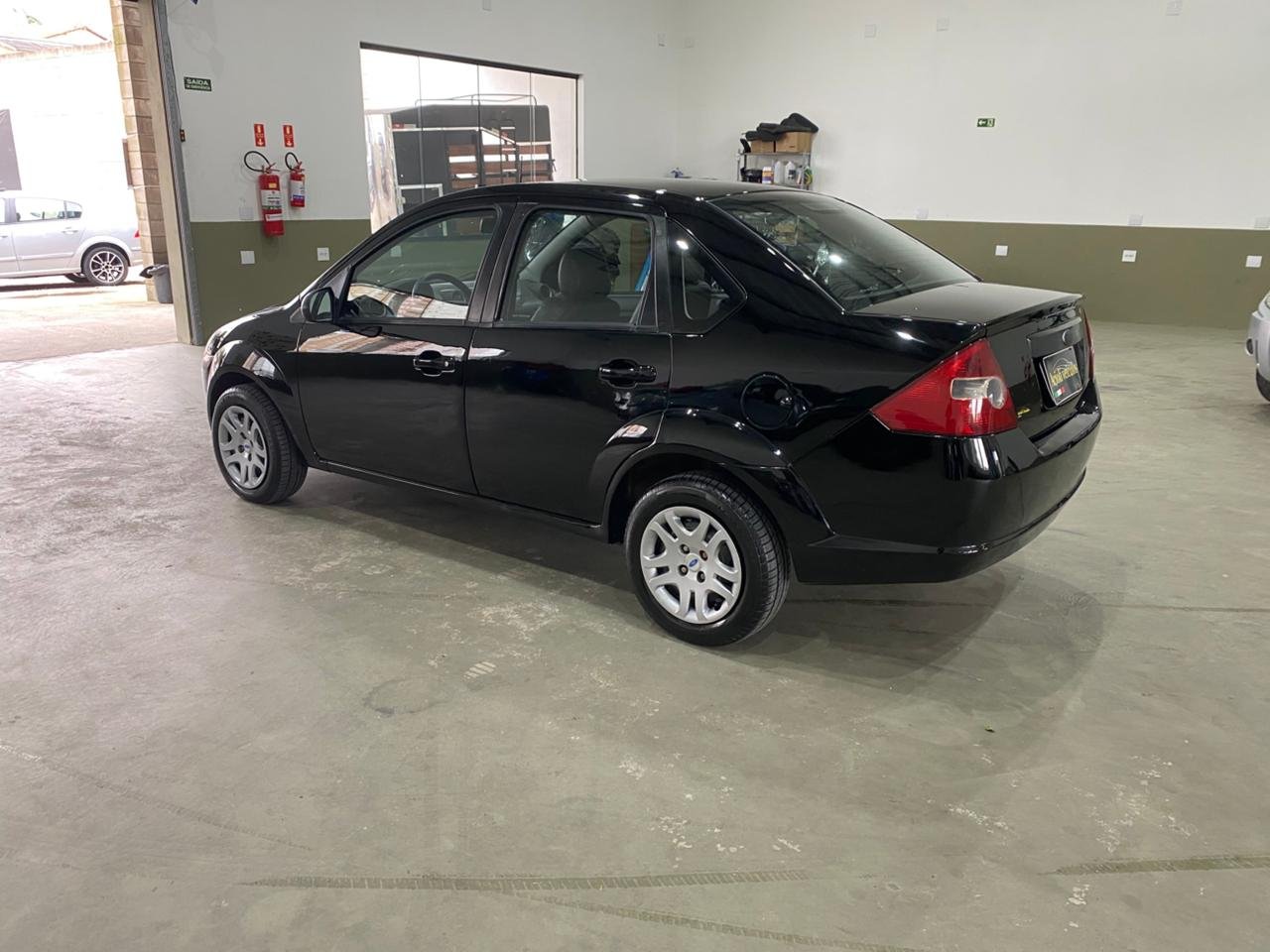FIESTA 1.6 Mpi Sedan 8V Flex 4P Manual
