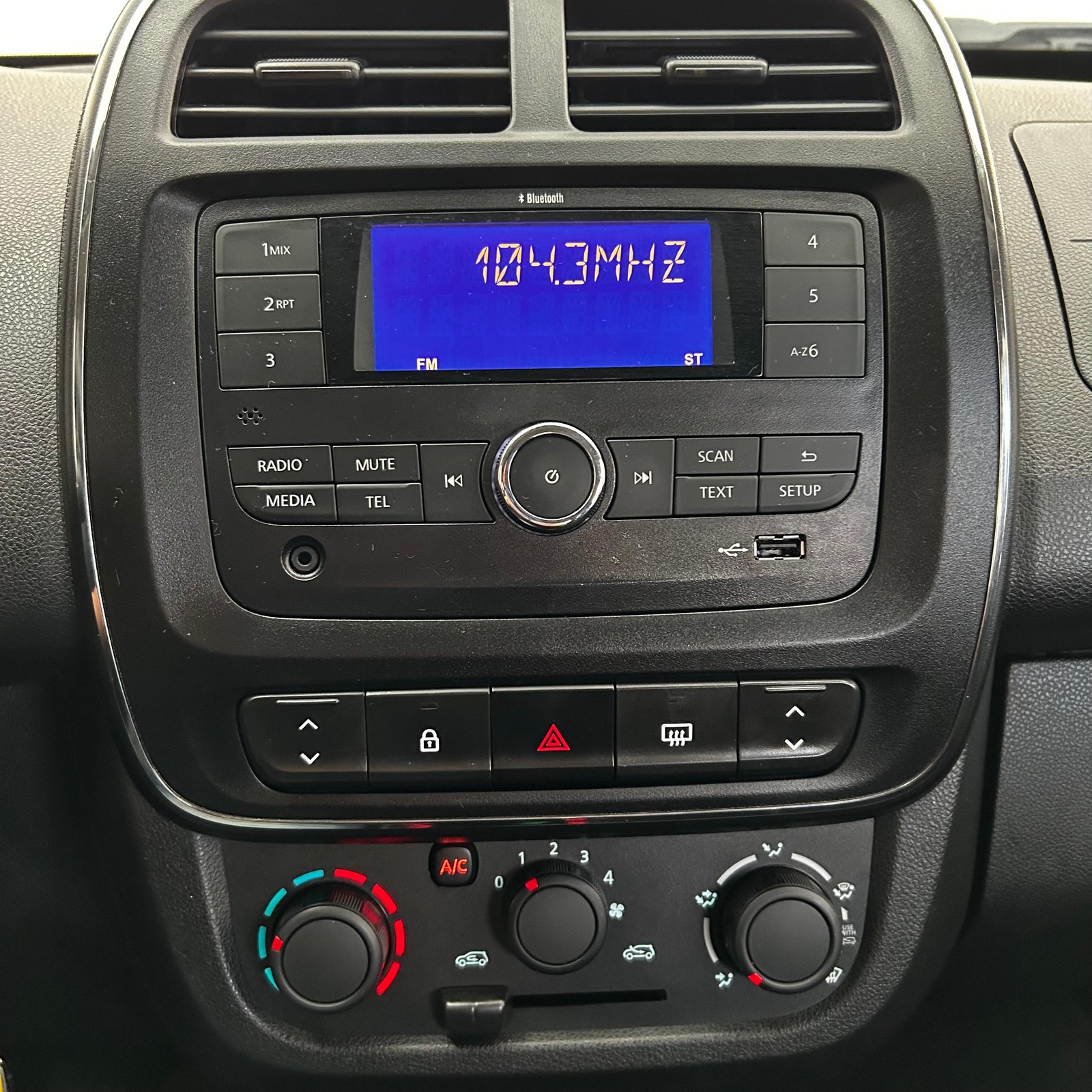 RENAULT KWID ZEN 2024