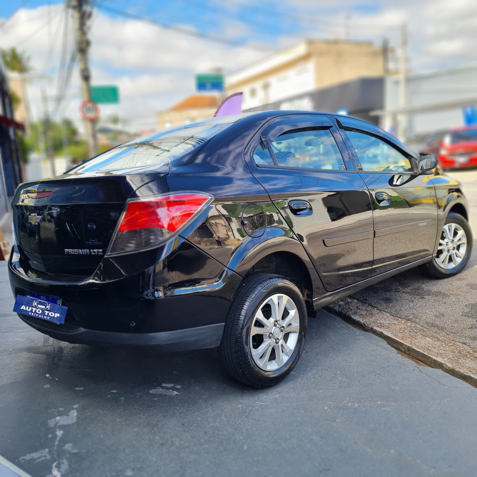 PRISMA 1.4 LTZ AUTOMÁTICO 