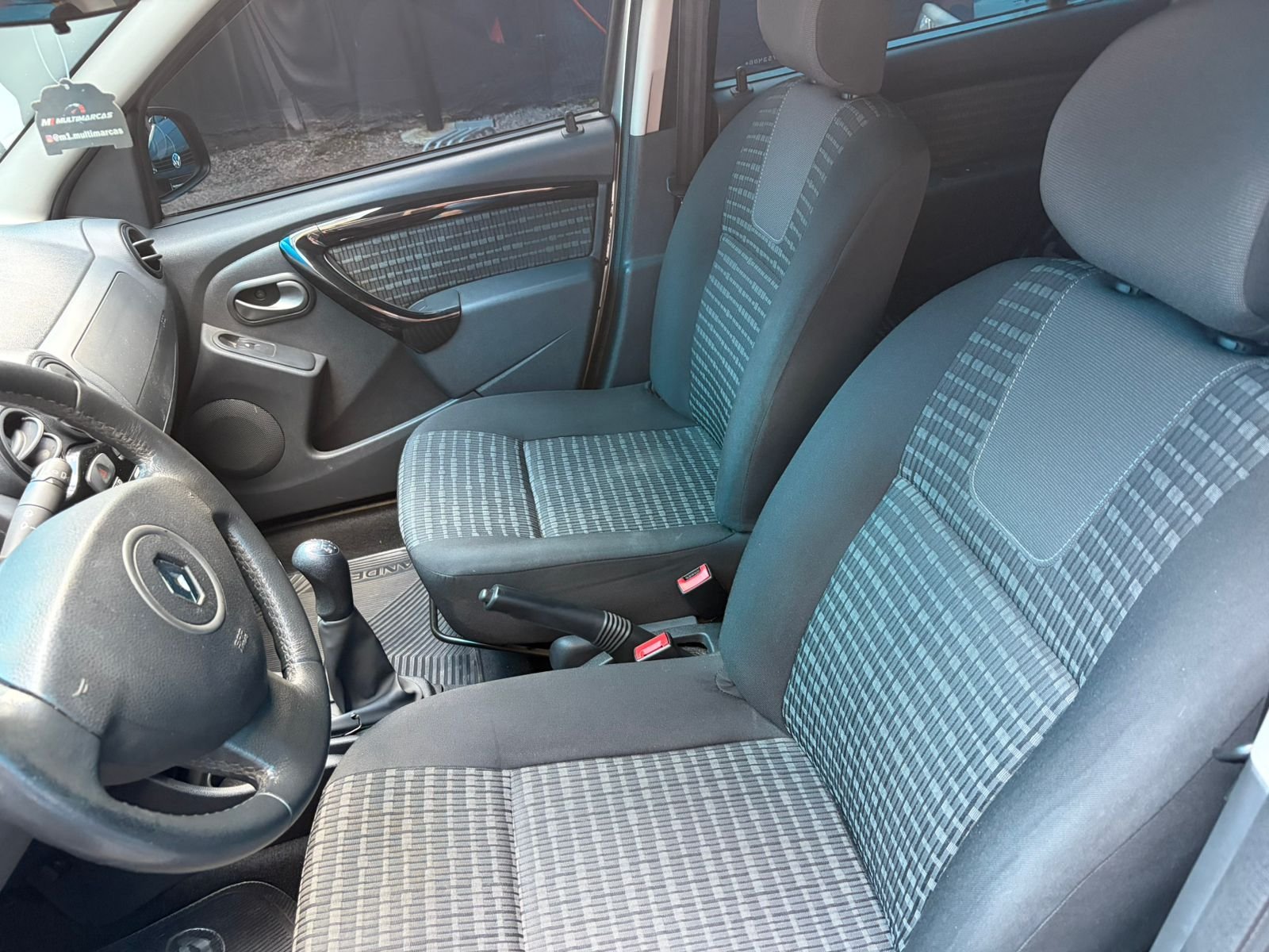 Sandero Privilege 1.6 
